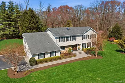 2 Cedarwood Court, Syosset, NY 11791 - Photo 1