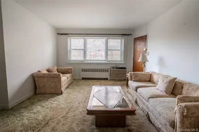 152-06 Jewel Avenue #83A, Flushing, NY 11367 - Photo 8