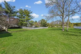 479 Half Hollow Rd, Dix Hills, NY 11746 - Photo 28