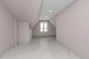 150-27 78th Ave, Flushing, NY 11367 - Photo 14