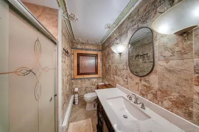 6 Medallion Road, Kiamesha Lake, NY 12751 - Photo 12