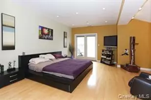 600 Clarence Ave, Bronx, NY 10465 - Photo 12