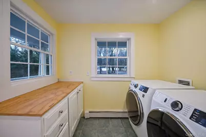 273 N Country Road, Miller Place, NY 11764 - Photo 30