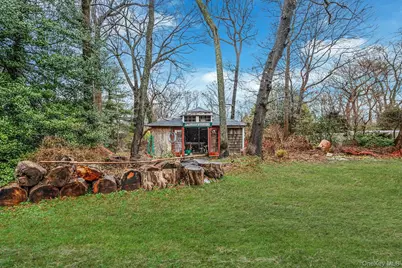 273 N Country Road, Miller Place, NY 11764 - Photo 8