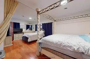 4205 Seagate Ave, Brooklyn, NY 11224 - Photo 10