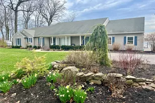 24 Bevin Rd, Northport, NY 11768 - Photo 2