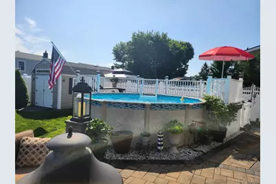 831 N Erie Avenue, Lindenhurst, NY 11757 - Photo 34