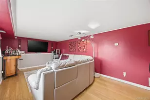 831 N Erie Ave, Lindenhurst, NY 11757 - Photo 24