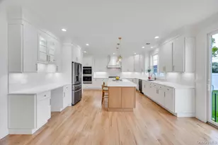 85 West Ave, Hicksville, NY 11801 - Photo 4