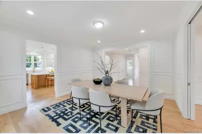 85 West Avenue, Hicksville, NY 11801 - Photo 12