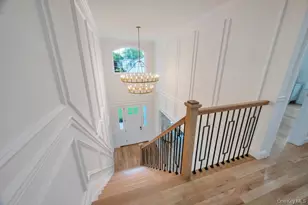 85 West Ave, Hicksville, NY 11801 - Photo 16