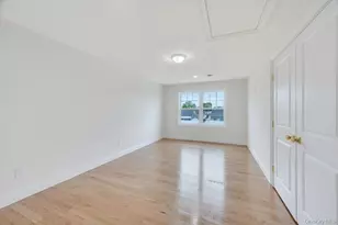 85 West Ave, Hicksville, NY 11801 - Photo 26