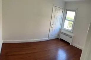 94 Lucille Ave, Elmont, NY 11003 - Photo 8