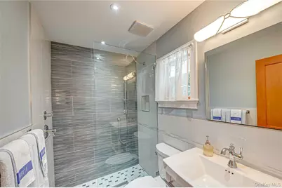 6 Tanyard Lane, Huntington, NY 11743 - Photo 14