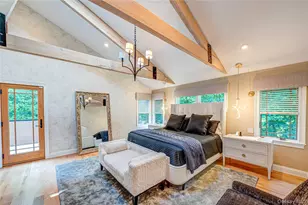 6 Tanyard Ln, Huntington, NY 11743 - Photo 20