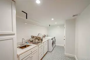 6 Tanyard Ln, Huntington, NY 11743 - Photo 26