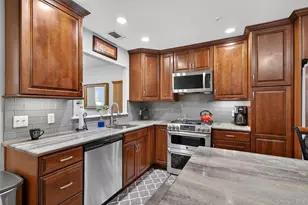 19 Olde Wagon Rd, Warwick, NY 10990 - Photo 2