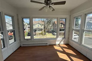 11 Knapp Ave, Middletown, NY 10940 - Photo 4