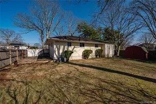 242 W 3rd St, Deer Park, NY 11729 - Photo 26