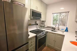 32-41 84th St, East Elmhurst, NY 11370 - Photo 8