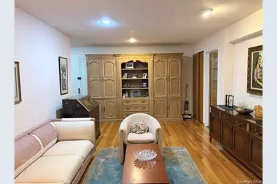 8429 153rd Avenue #3M, Howard Beach, NY 11414 - Photo 12