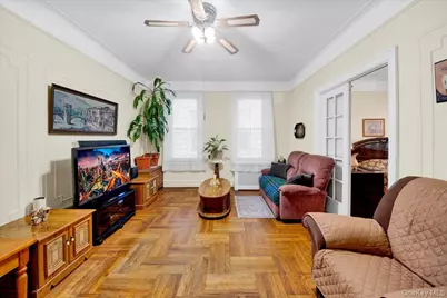 2925 Wellman Avenue, Bronx, NY 10461 - Photo 8