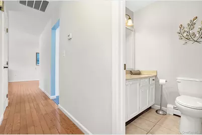 8 Eagle Lane, Poughkeepsie, NY 12601 - Photo 14