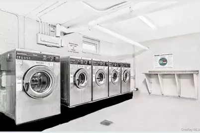 141-42 78th Road #1F, Kew Gardens, NY 11367 - Photo 8