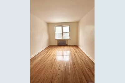 141-42 78th Avenue #1F, Kew Gardens, NY 11367 - Photo 2
