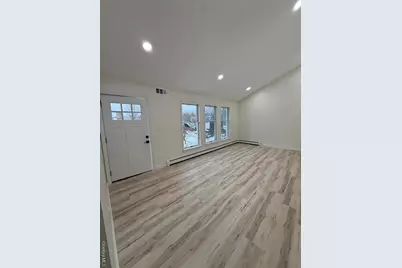 24 Kimberly Court, Calverton, NY 11933 - Photo 2