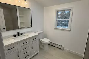 24 Kimberly Ct, Calverton, NY 11933 - Photo 10