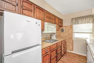 10 Leanore Dr, Farmingdale, NY 11735 - Photo 2