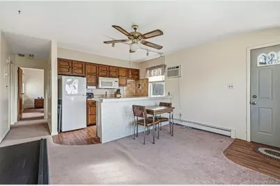 10 Leanore Drive, Farmingdale, NY 11735 - Photo 18