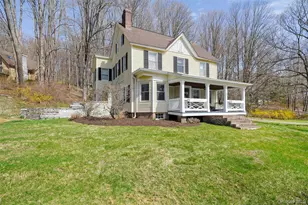 101 Hustis Rd, Cold Spring, NY 10516 - Photo 2