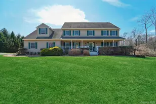 1 Boxwood Ln, Montgomery, NY 12549 - Photo 2