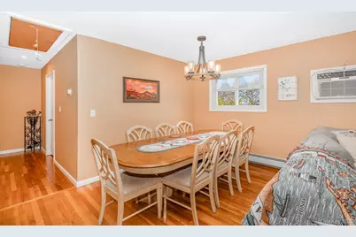 827 Bermuda Road, West Babylon, NY 11704 - Photo 28