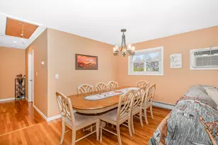 827 Bermuda Rd, West Babylon, NY 11704 - Photo 28