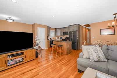 827 Bermuda Road, West Babylon, NY 11704 - Photo 24