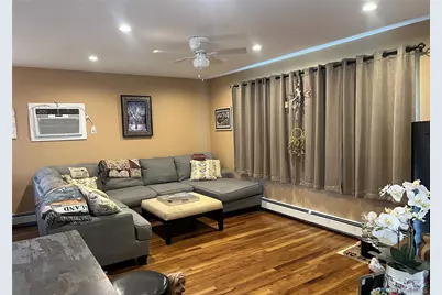 827 Bermuda Road, West Babylon, NY 11704 - Photo 4