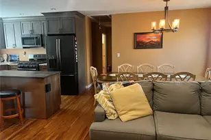 827 Bermuda Rd, West Babylon, NY 11704 - Photo 8