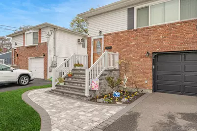827 Bermuda Road, West Babylon, NY 11704 - Photo 4