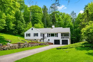 28 Valley View Rd, Chappaqua, NY 10514 - Photo 2