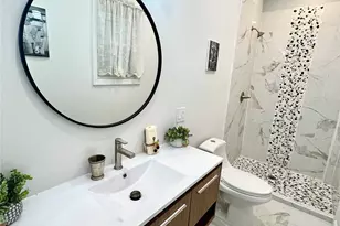 126 W Main St, Middletown, NY 10940 - Photo 14