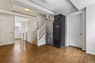 148 Lefferts Rd, Yonkers, NY 10705 - Photo 16