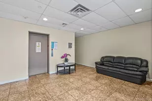 71-33 162nd St, Fresh Meadows, NY 11365 - Photo 24