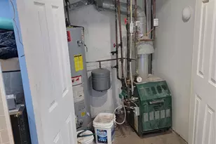 521 N 7th St, New Hyde Park, NY 11040 - Photo 14