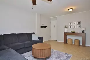 25 Stewart Pl, Mount Kisco, NY 10549 - Photo 2