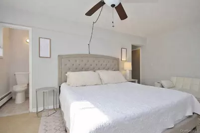 25 Stewart Place #412, Mount Kisco, NY 10549 - Photo 8