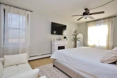 25 Stewart Place #412, Mount Kisco, NY 10549 - Photo 10