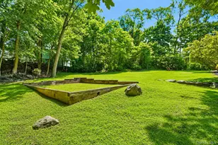 88 Ridgeview Dr, Pleasantville, NY 10570 - Photo 36